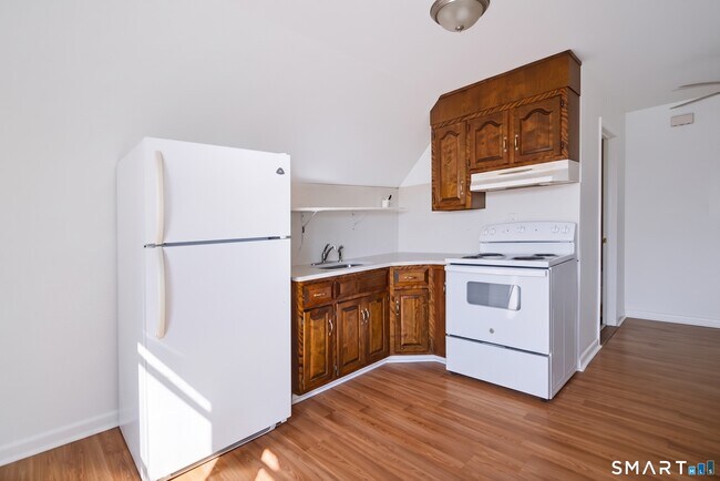 119 Rocton Ave