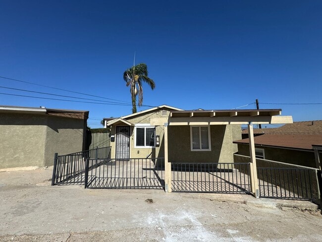 Building Photo - Baker Place Unit 3035
