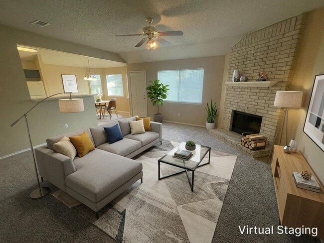 Photo - 5006 Glenoak Dr
