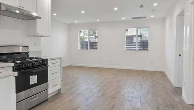 Photo - 5334 Cleon Ave Apartments Unit 1