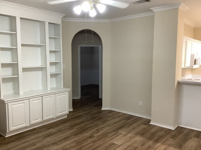 Photo - 1511 Cheyenne Trl