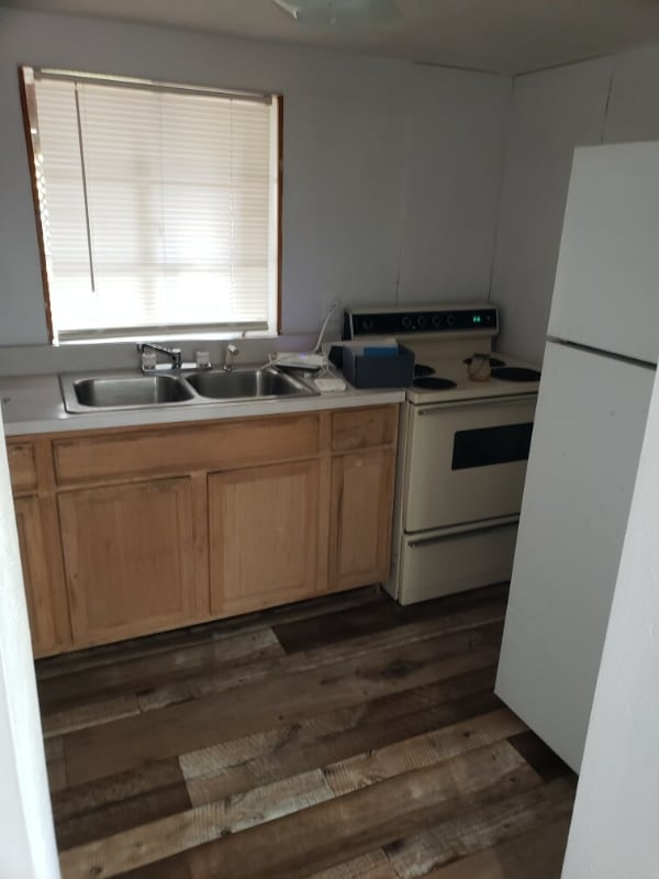 Photo - 2418 Lincoln St