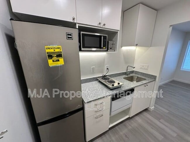 Photo - 500 East Fort Union Blvd Unidad 500