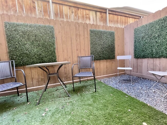 Photo - 1801 Huldy St