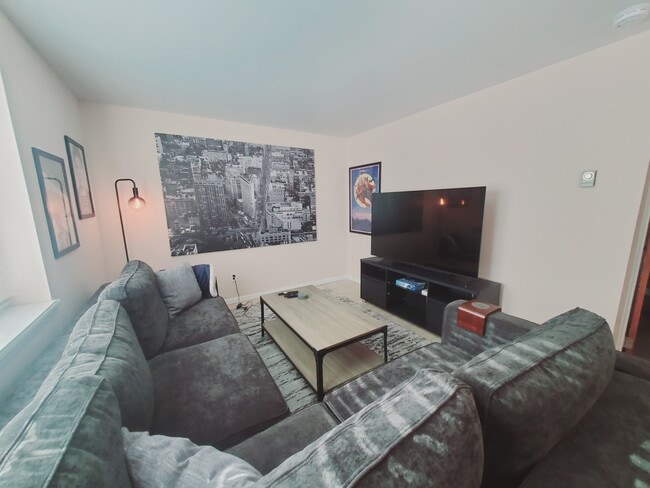 Photo - 71 Josephine Evaristo Ave Unidad 2