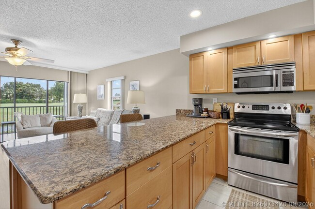 451 Greensward Ln Unit 104-B