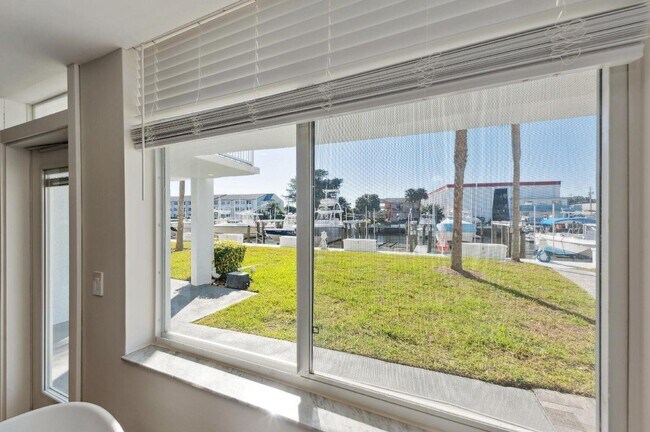 Photo - 108 Paradise Harbour Blvd Unit 107
