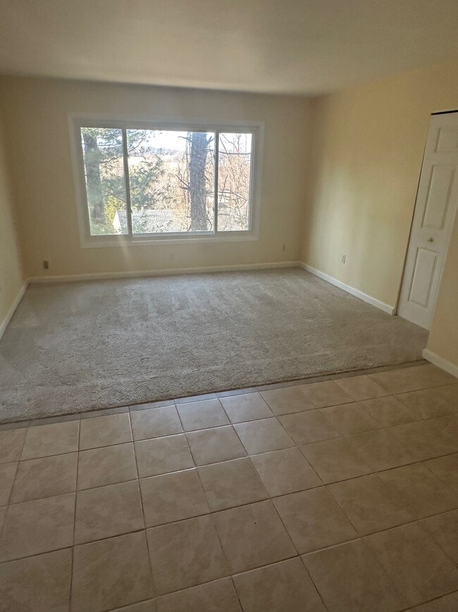 105 Berry St Unit 6