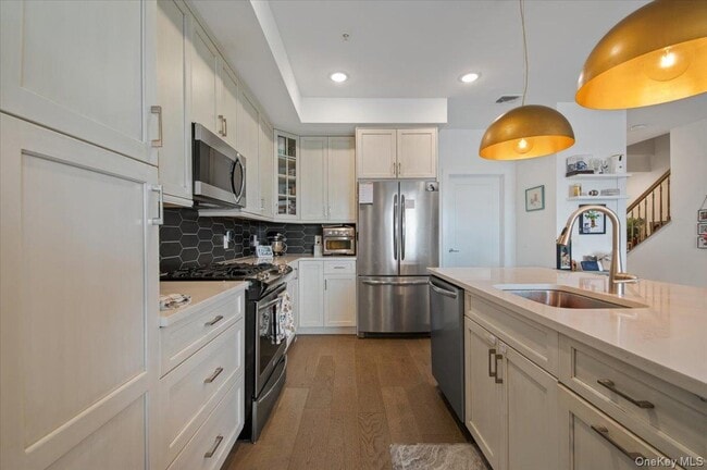 Photo - 422 Marina Pointe Dr Unit 422