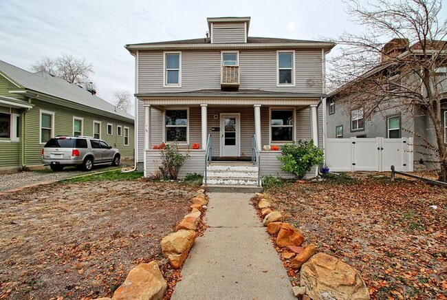 Nice 3 Bed 1 Bath Basement Apartment Close... - Nice 3 Bed 1 Bath Basement Apartment Close...