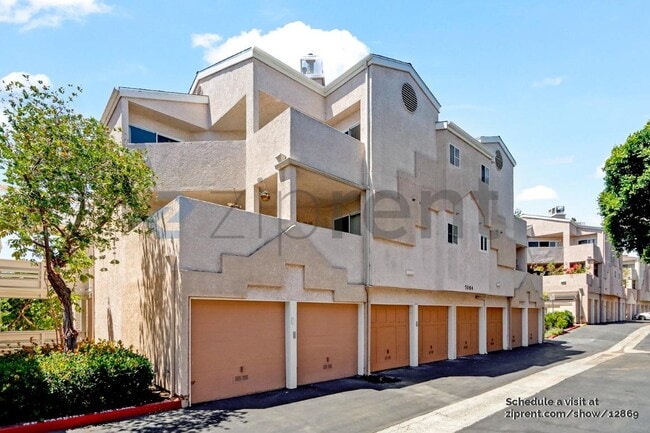 Building Photo - 7084 Camino Degrazia Rental