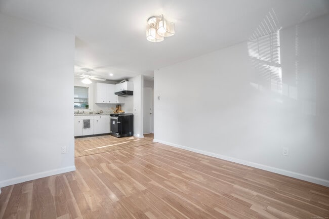 Photo - 62 Soundview Ave