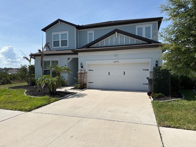 Building Photo - ***Amazing 5-bedroom, 4-bathroom, home available now***