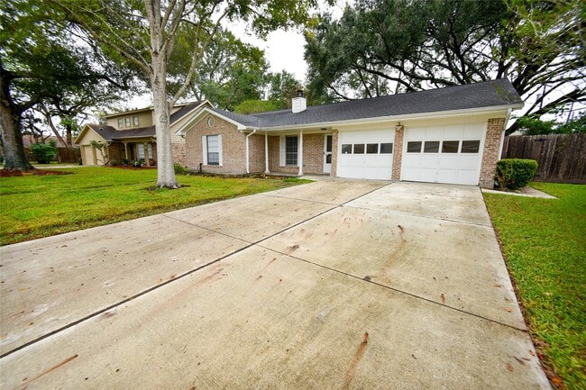 Photo - 217 Rachael Ln