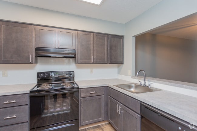 2BR, 1.5BA_Townhouse