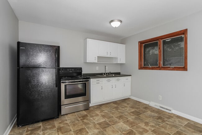 Photo - 9292 Coogan Dr