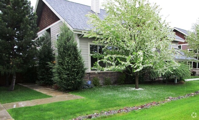 Building Photo - Montana Paradise Rental