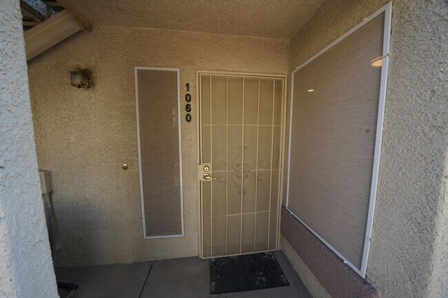 5710 E Tropicana Ave Unit 1060