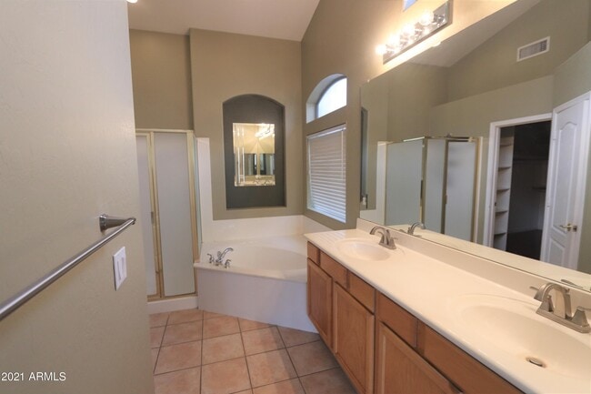 Photo - 2280 E Indian Wells Dr