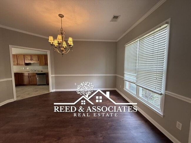 Photo - Luxurious 2-Story Cordova Home with Beauti...