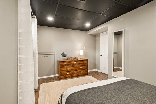 Photo - 6123 S Madison Dr