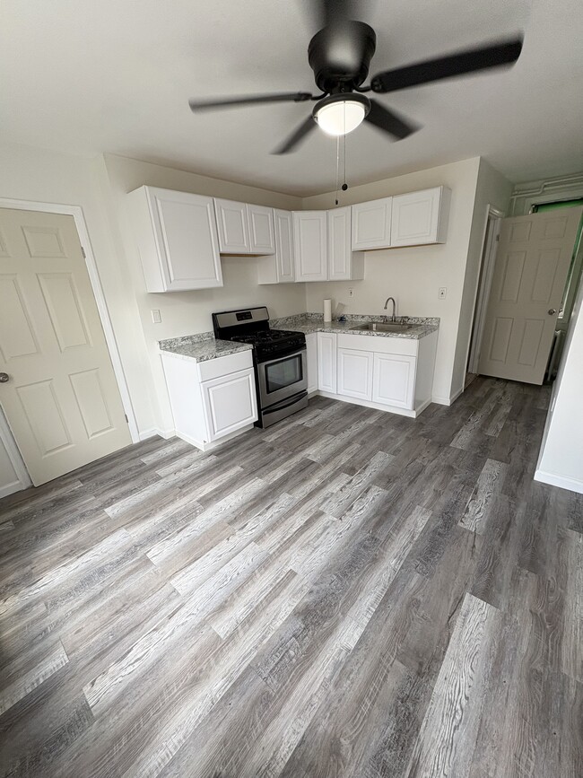 Photo - 6709 Meadowview Ave Unit 1