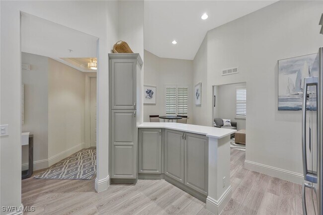 Photo - 831 Sailaway Ln Unit 203