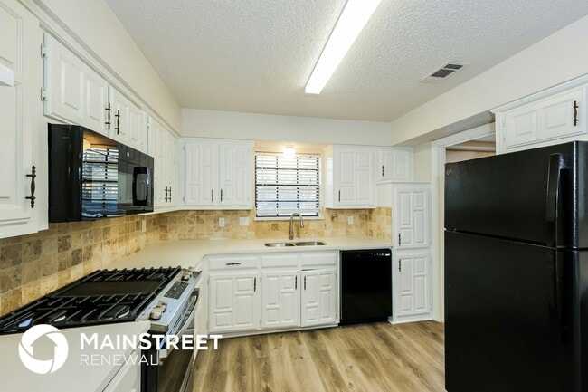 Photo - 1617 James Good Ln