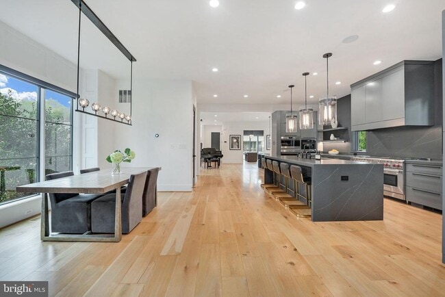 Photo - 1452 Buena Vista Ave