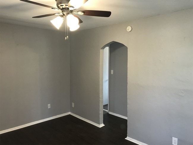 Photo - 1018 Lewis Ave