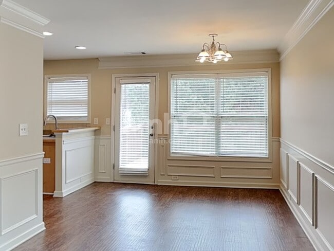 Photo - 143 Hawken Trail