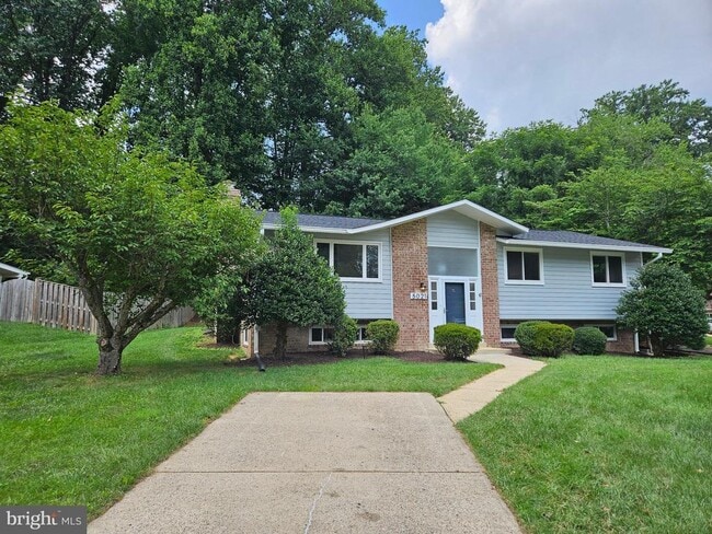 Building Photo - 5021 Swinton Dr Rental
