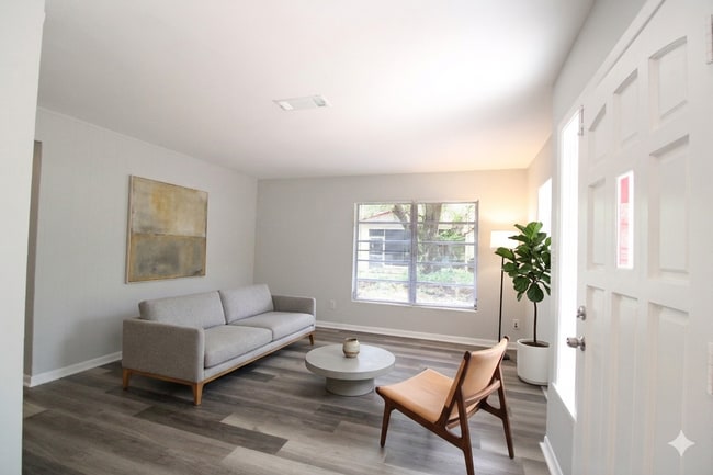 Photo - 3826 NW 14th Pl