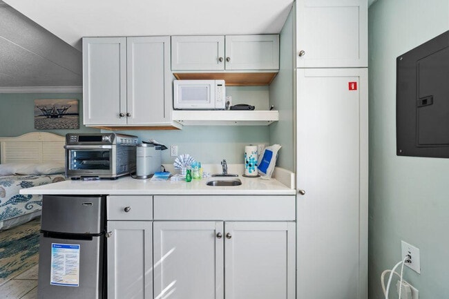 200 E Beach Blvd Unit SI FL3-ID1266250P