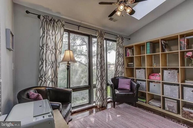 Photo - 13124 Wonderland Way Unit 21-303