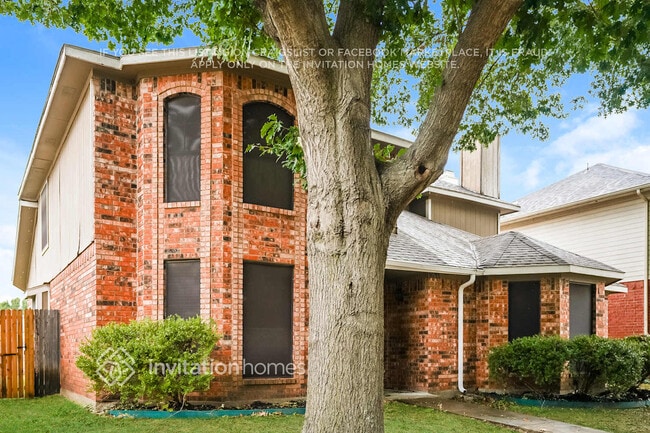 Photo - 1633 Summers Dr