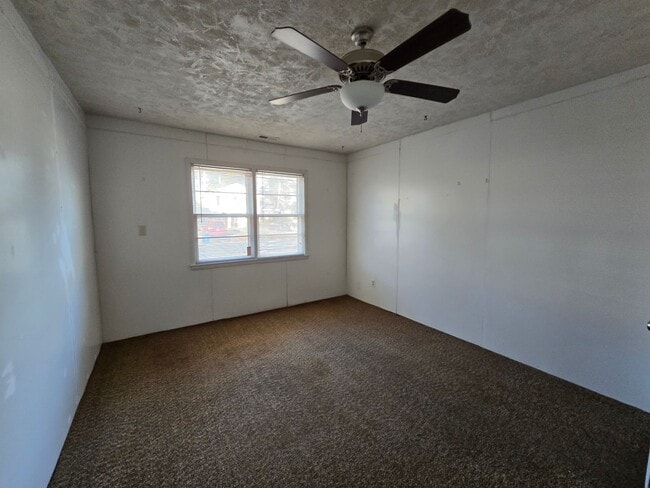 Photo - 6615 Keeler Dr