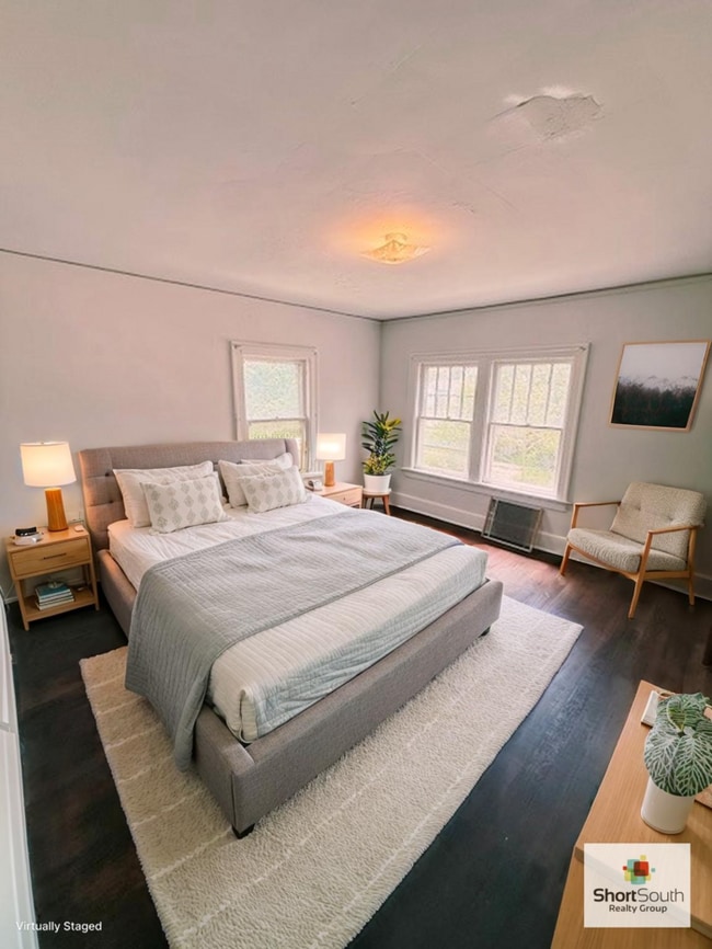 Photo - Updated 3 bed 1.5 bath townhome in Muskegon