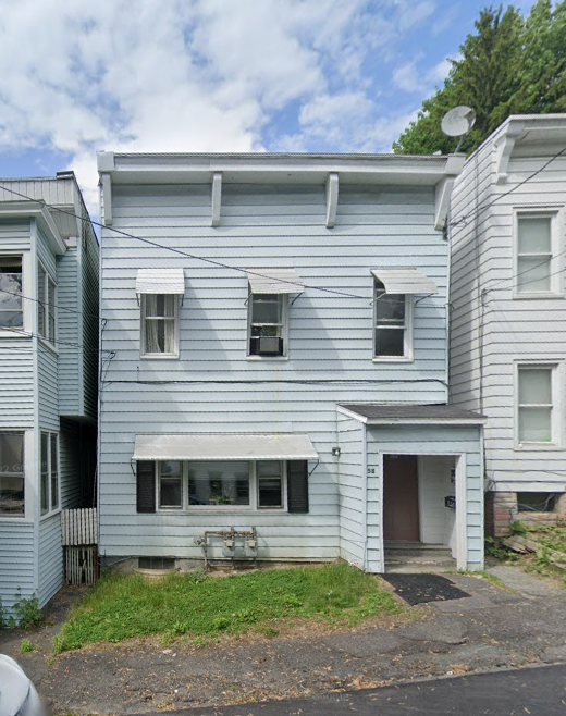 Building Photo - 58 Mann Ave Unit 2 Rental