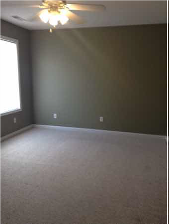 Photo - 3 bedroom, 2.5 bath Townhouse: Oaklawn Park!