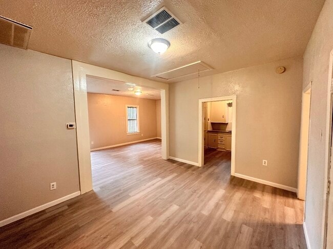 Photo - 330 Gordy Rd