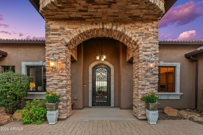 Building Photo - 14317 E Lowden Ct