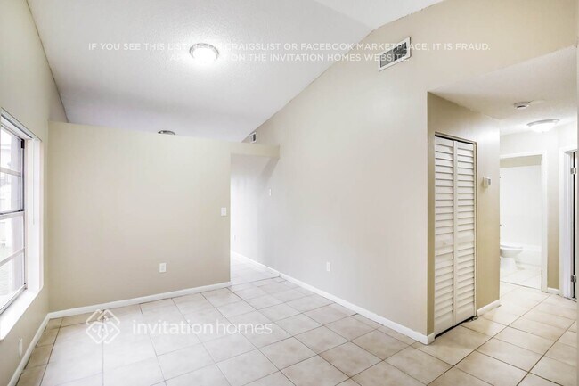 Photo - 19922 NW 67th Pl