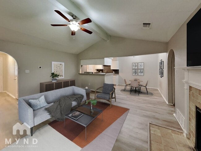 Photo - 1509 Brook Forest Dr House