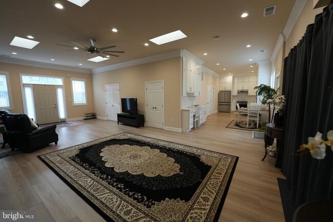 Photo - 19923 Smith Cir