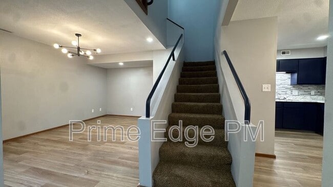 Photo - 1821 Ridgehaven Ct