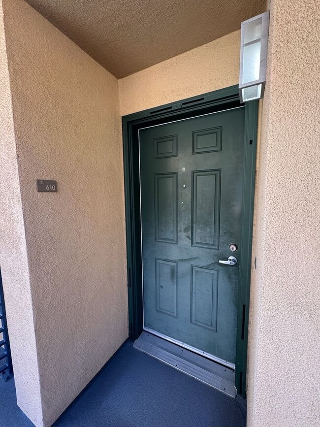 Photo - Amazing Downtown Unit Available For Rent!!!