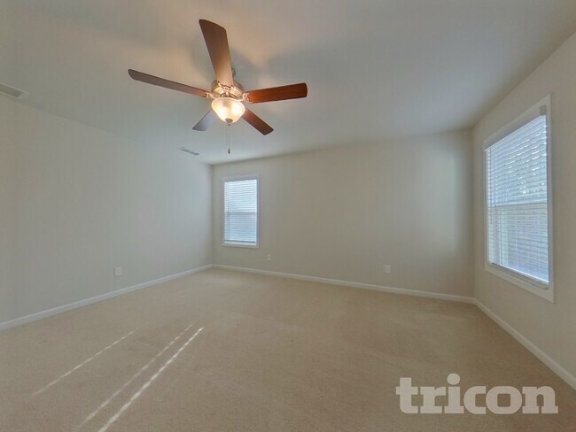 Photo - 2241 Westside Dr