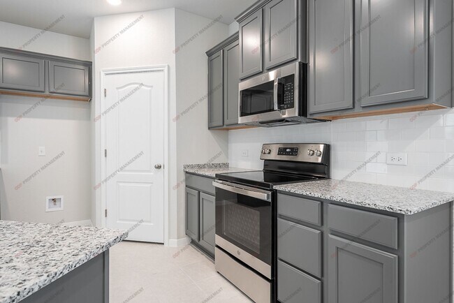 Photo - 1458 Shadow Hl Ln