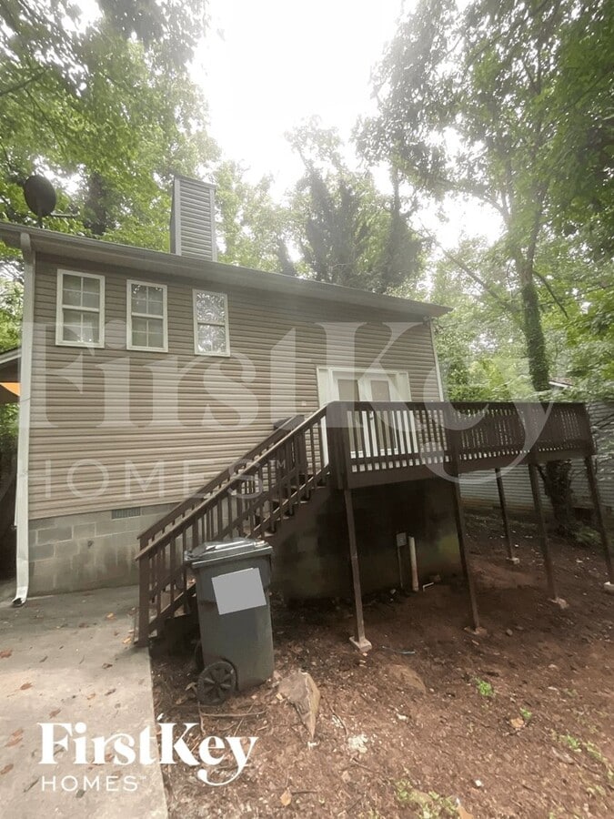 Photo - 4388 Marjorie Rd SW